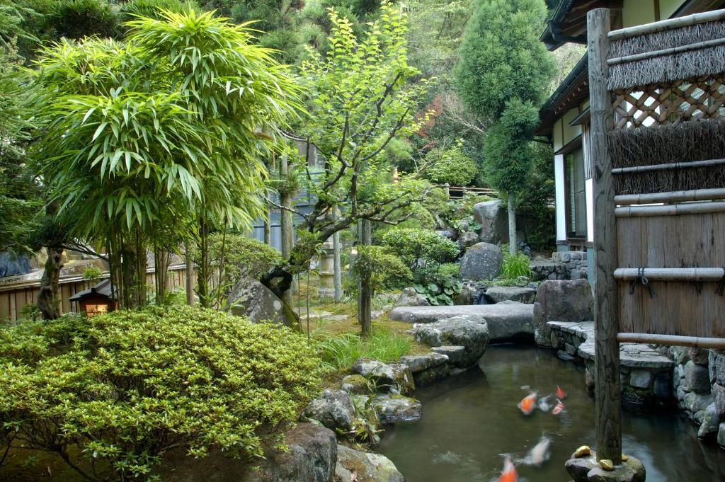 Beppu Showaen Extérieur photo