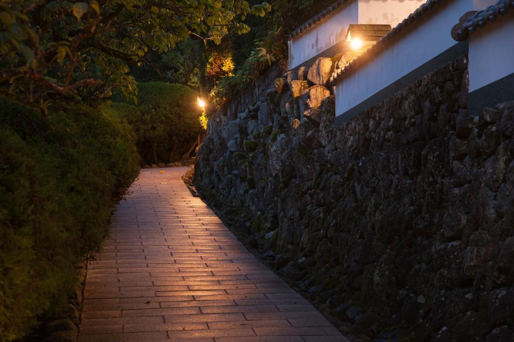 Beppu Showaen Extérieur photo